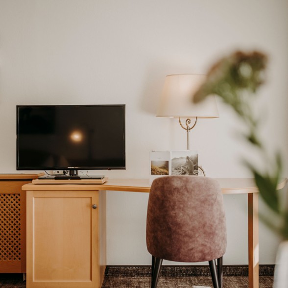 Hotelzimmer mit TV